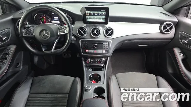 Mercedes-Benz CLA 2018 thumb 7