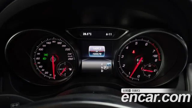 Mercedes-Benz CLA 2018 thumb 8