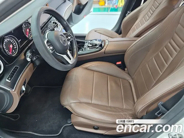 Mercedes-Benz E-Класс 2019 thumb 9