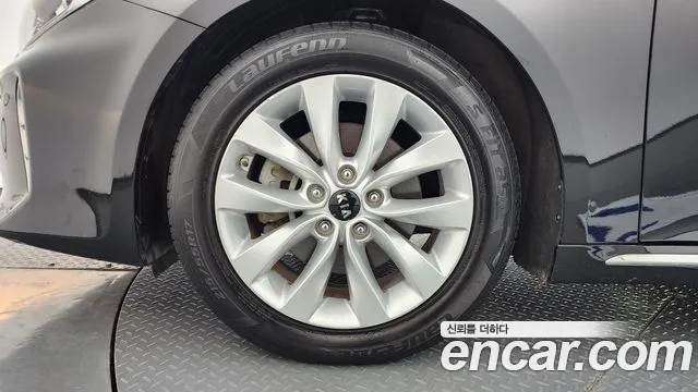 Kia K5 2016 thumb 5
