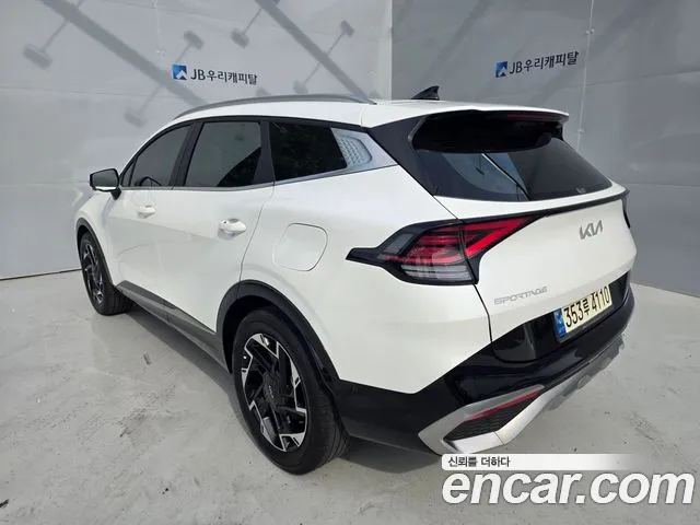 Kia Sportage 2023 thumb 6