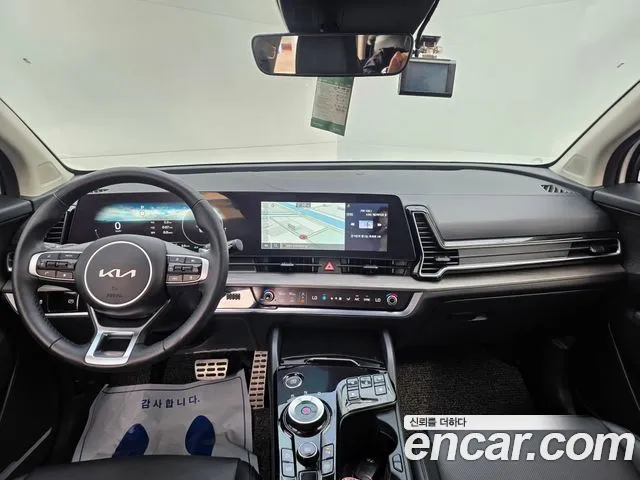 Kia Sportage 2023 thumb 8
