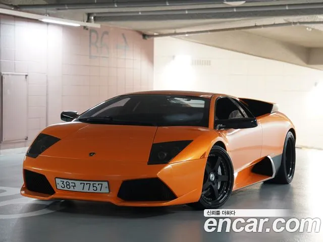 Lamborghini Murcielago 2006 thumb 2