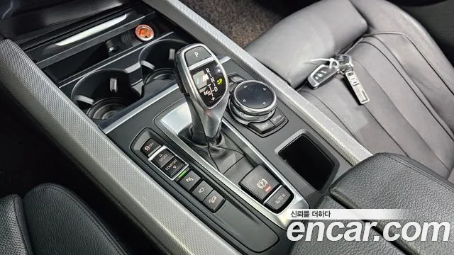 BMW X5 2014 thumb 9