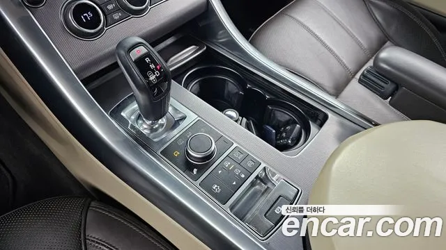 Land Rover Range Rover Sport 2013 thumb 9