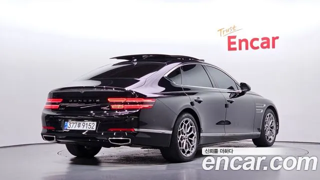 Genesis G80 2022 thumb 2