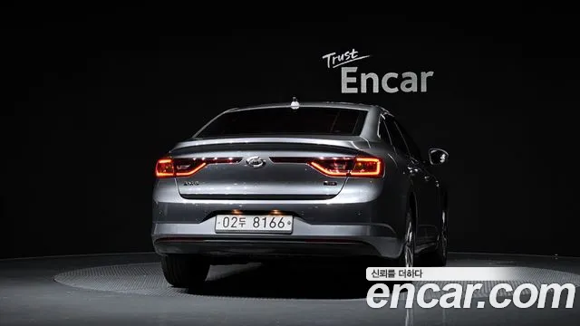 Renault-KoreaSamsung Megane 2017 thumb 4