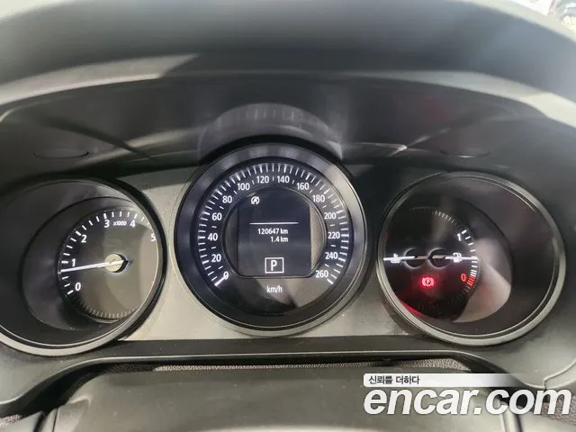 Renault-KoreaSamsung Megane 2016 thumb 10