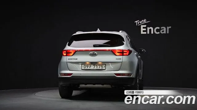 Kia Sportage 2018 thumb 4