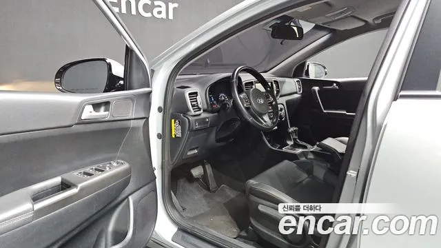 Kia Sportage 2018 thumb 10