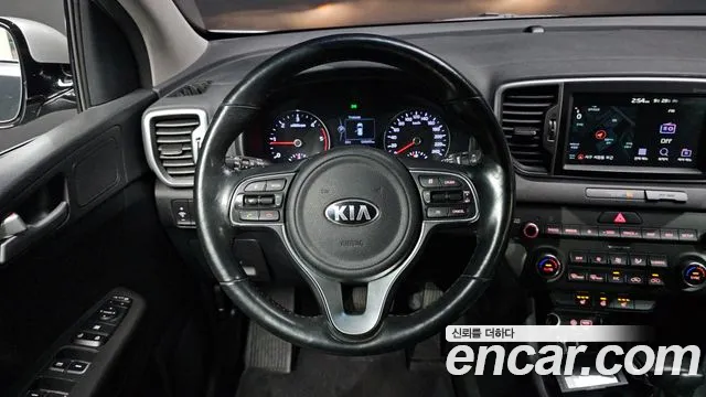 Kia Sportage 2018 thumb 12