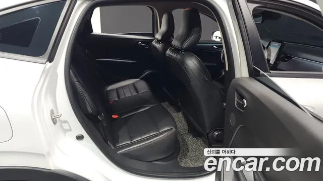 Renault-KoreaSamsung Arkana 2020 thumb 11