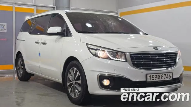 Kia Carnival 2017 thumb 3