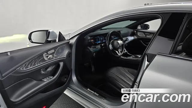 Mercedes-Benz CLS-Class 2019 thumb 10