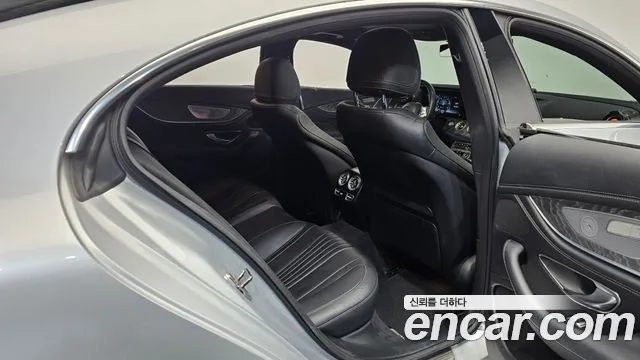 Mercedes-Benz CLS-Class 2019 thumb 11