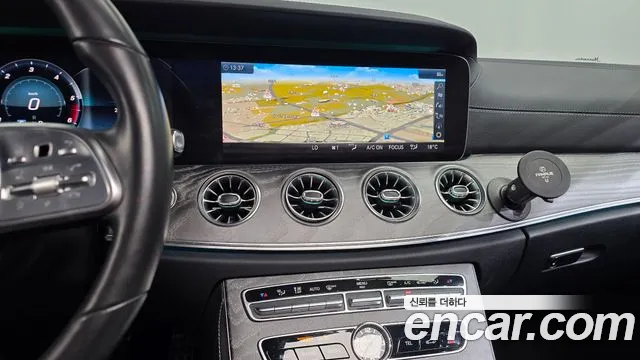 Mercedes-Benz CLS-Class 2019 thumb 12