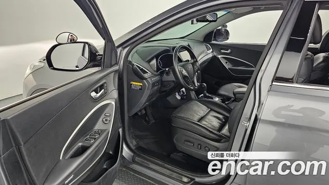 Hyundai Santa Fe 2015 thumb 9