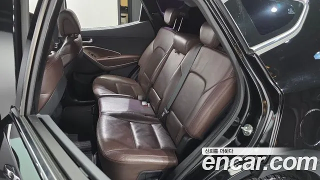Hyundai Santa Fe 2016 thumb 11