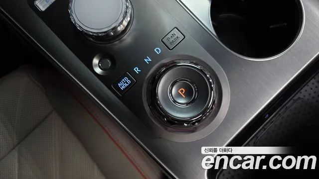 Genesis GV70 2024 thumb 8