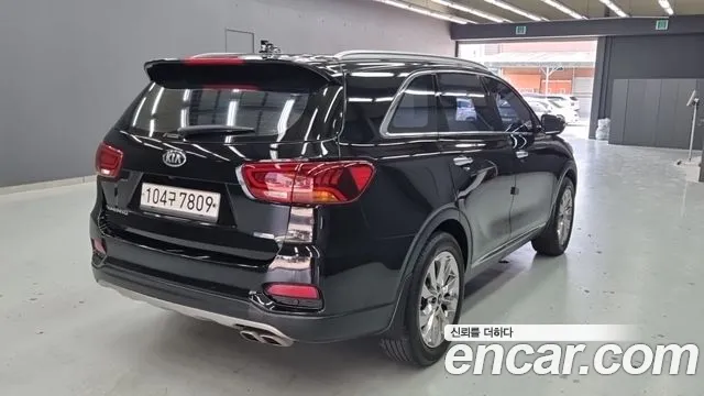 Kia Sorento 2018 thumb 2