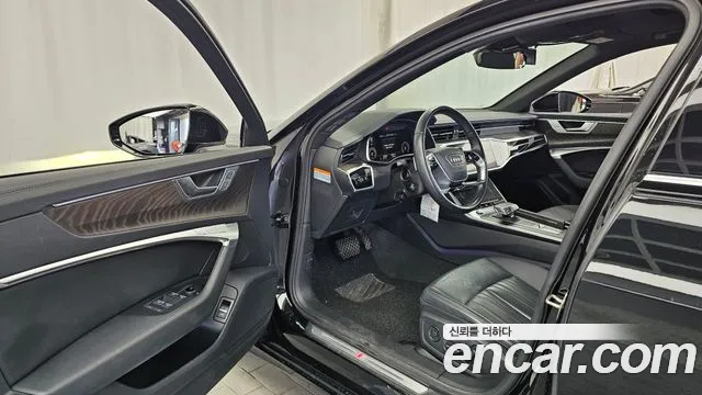 Audi A6 2021 thumb 10