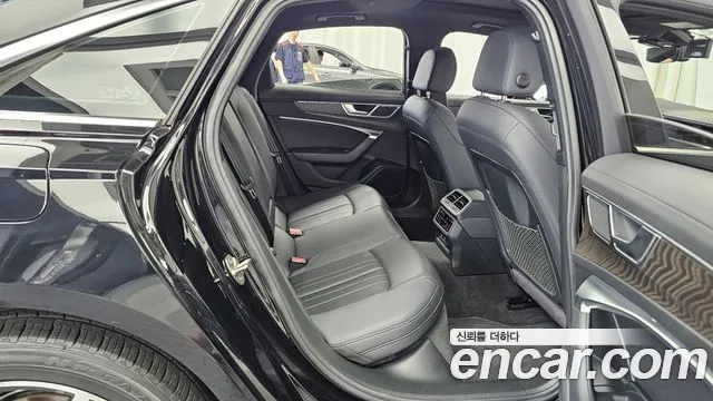 Audi A6 2021 thumb 12