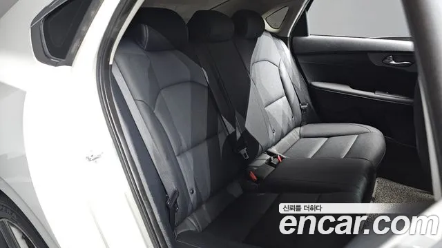 Kia K3 2019 thumb 12