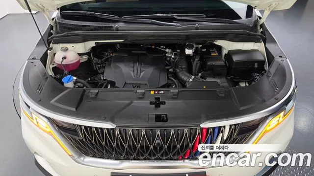 Kia Carnival 2021 thumb 5