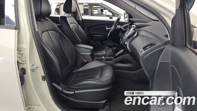 Hyundai Tucson 2013 thumb 11