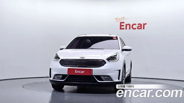 Kia Niro 2018 thumb 3