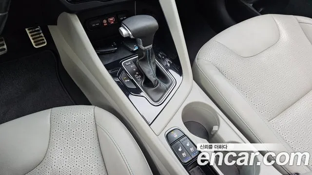 Kia Niro 2018 thumb 9