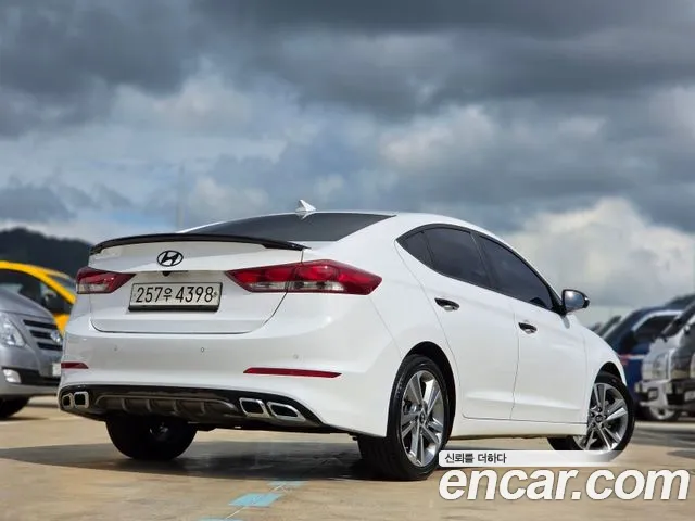 Hyundai Avante 2017 thumb 2