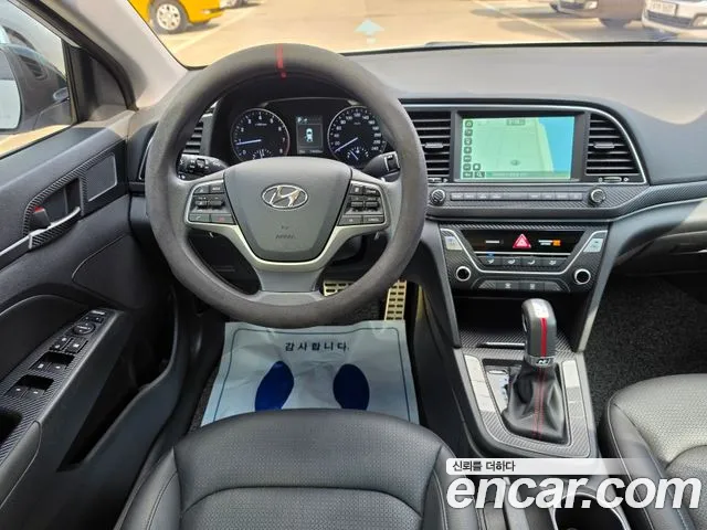 Hyundai Avante 2017 thumb 9