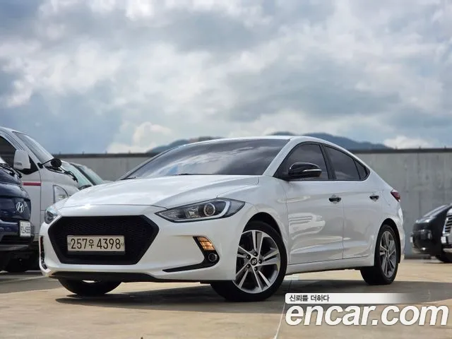 Hyundai Avante 2017 thumb 12