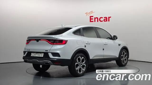 Renault-KoreaSamsung Arkana 2020 thumb 2