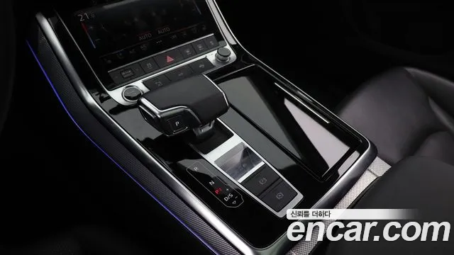 Audi Q7 2022 thumb 8