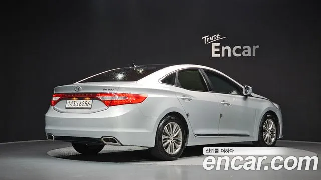 Hyundai Grandeur 2014 thumb 2