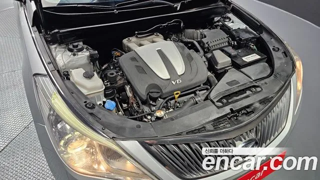 Hyundai Grandeur 2014 thumb 6