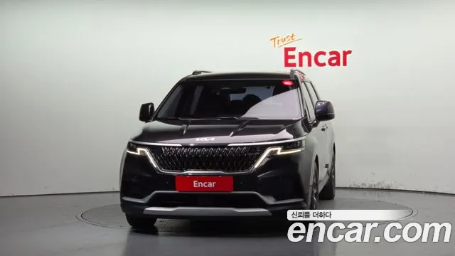 Kia Carnival 2021 thumb 3