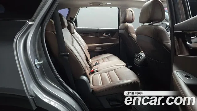 Kia Sorento 2015 thumb 12