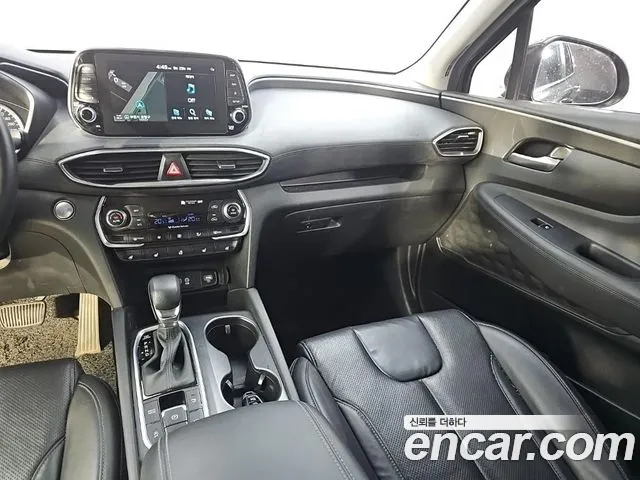Hyundai Santa Fe 2018 thumb 10