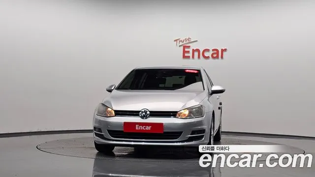 Volkswagen Golf Sportsvan 2013 thumb 2