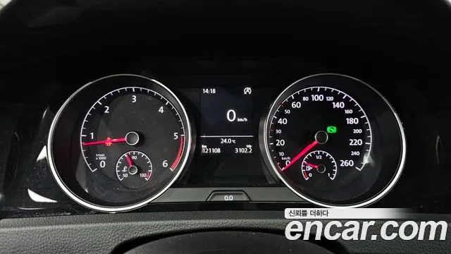 Volkswagen Golf Sportsvan 2013 thumb 7