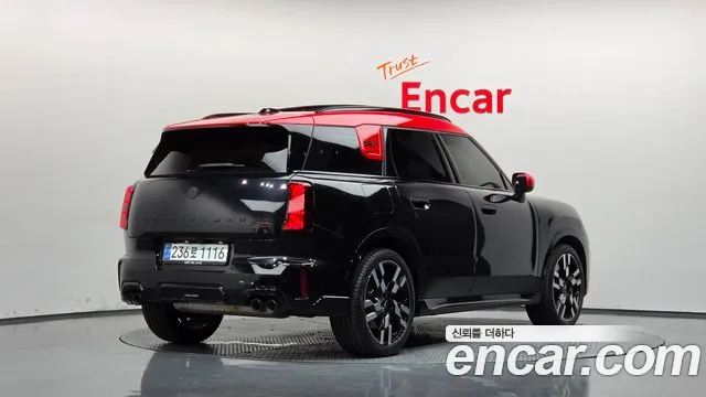 MINI Countryman 2024 thumb 2