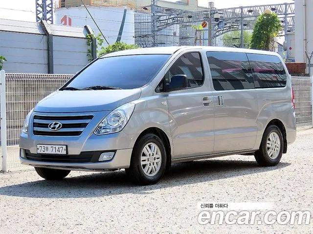 Hyundai Starex 2015 thumb 2