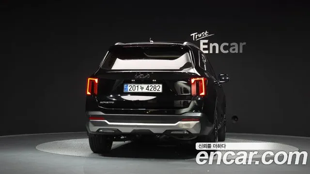 Kia Sorento 2023 thumb 3