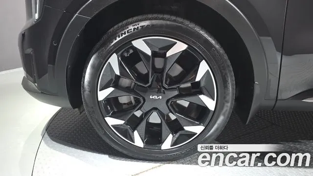 Kia Sorento 2023 thumb 4