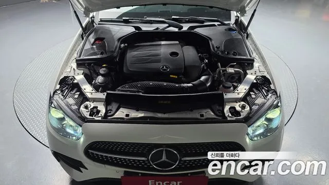 Mercedes-Benz E-Класс 2023 thumb 5