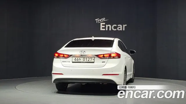Hyundai Avante 2016 thumb 4