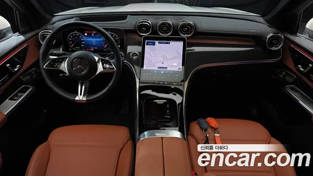 Mercedes-Benz GLC 2026 thumb 7